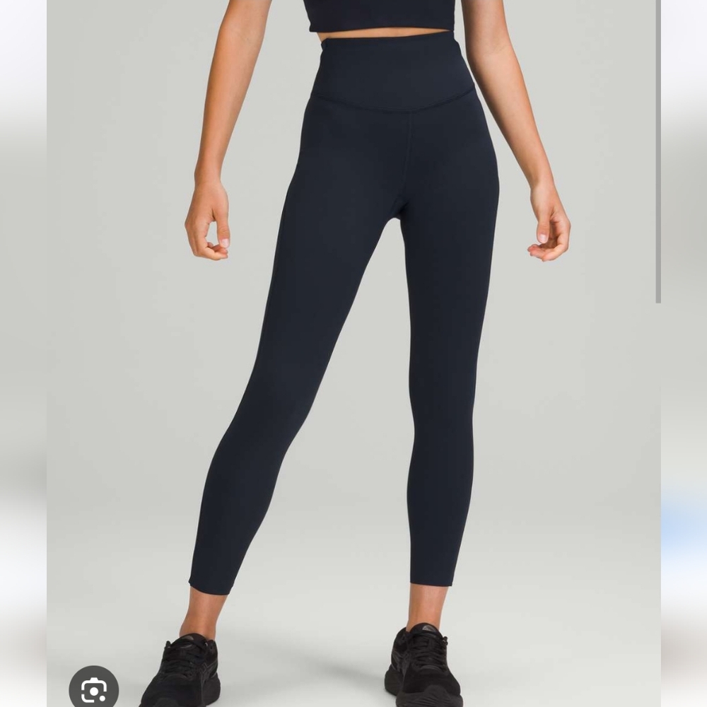 Lululemon Navy Base Pace 25 Inch Inseam New With Tags